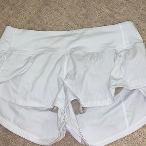 White lululemon shorts